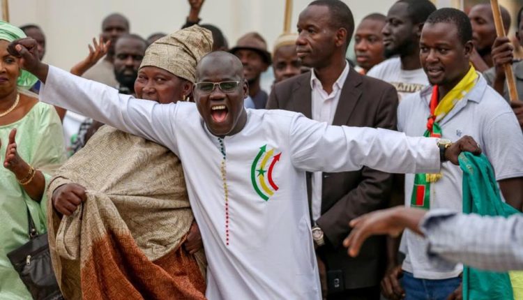 President-Macky-Sall-et-la-Première-Dame-4