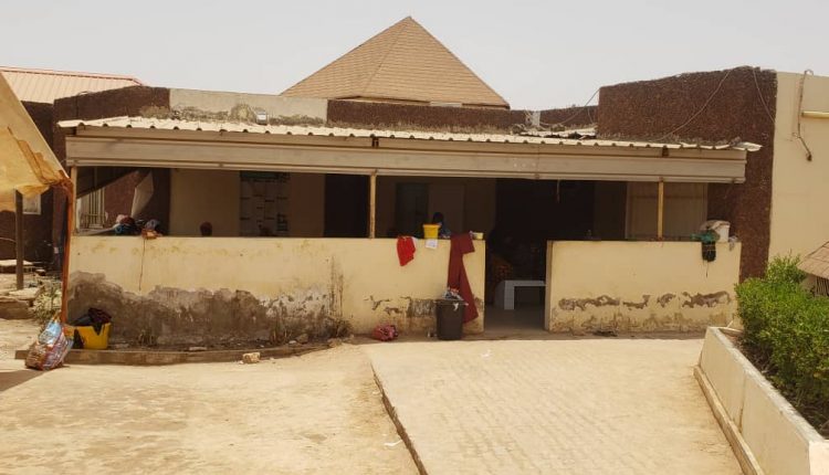 3BB667AC-CFD3-4929-8C33-15BE0A612901